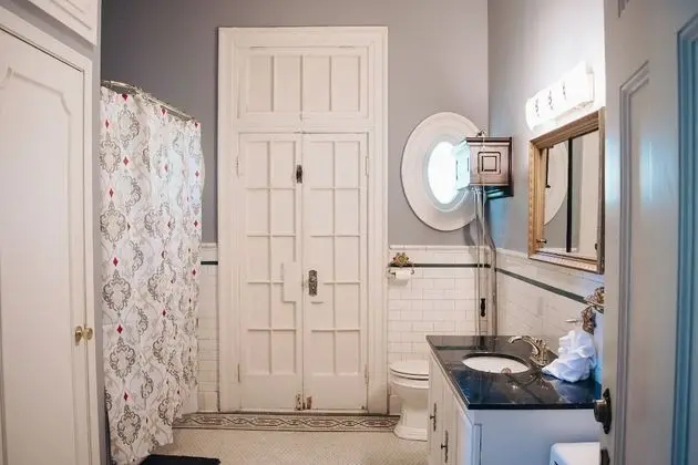 Design Tek Büyük Yataklı Oda, 1 Büyük (Queen) Boy Yatak, Sigara İçilmez