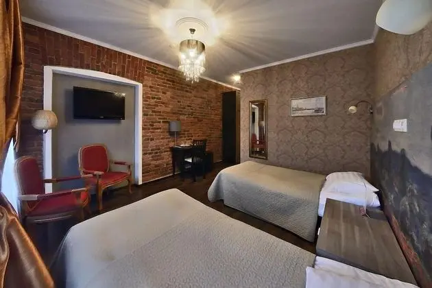Deluxe Tek Büyük veya İki Ayrı Yataklı Oda