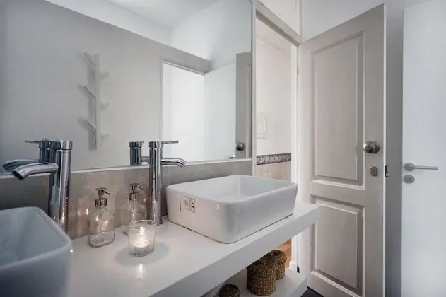 Tek Büyük Yataklı Oda, Ortak Banyo (0)