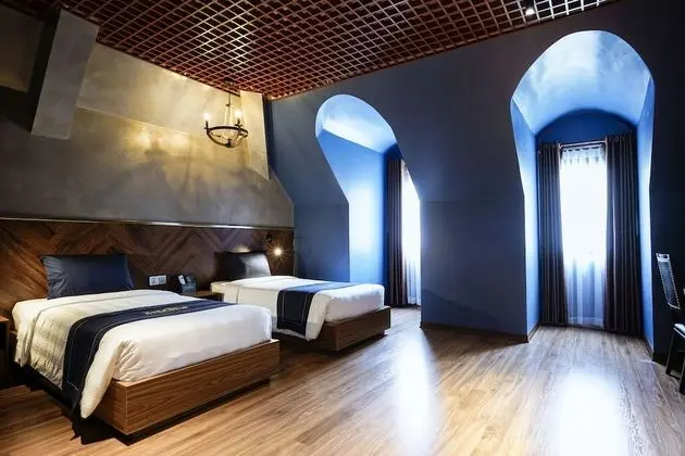Deluxe Üç Kişilik Oda