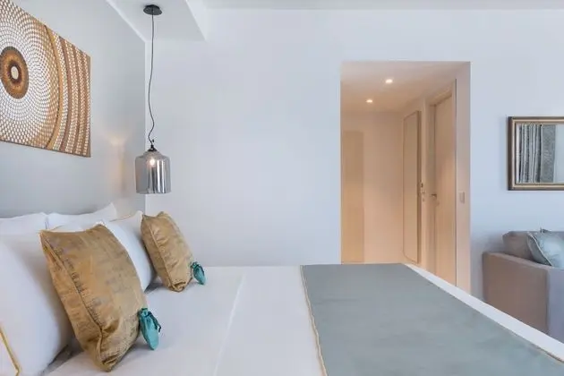 Sunny's Suite with Sea View