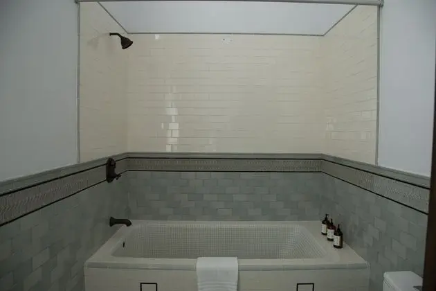 Lake view Suite