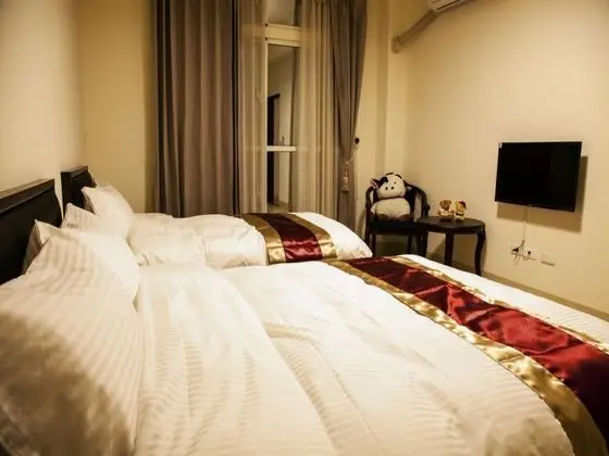 Üç Kişilik Oda