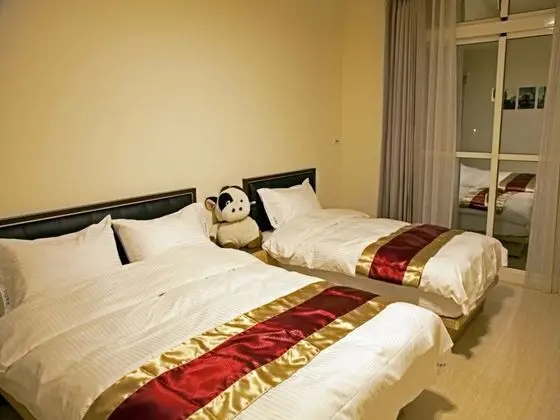 Üç Kişilik Oda