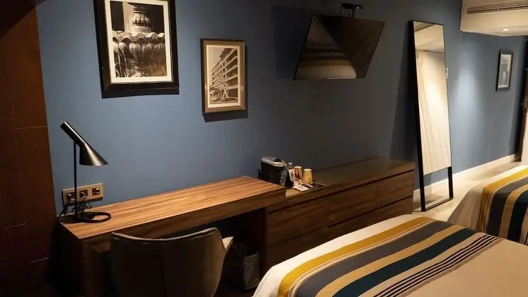 Standard Oda, 2 Çift Kişilik Yatak