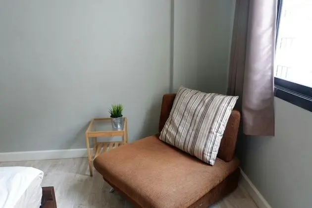 Private Room with Shared Bathroom