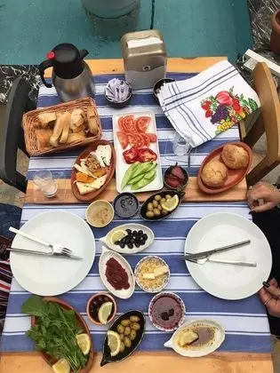 Grand Tek Büyük Yataklı Oda