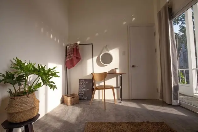 Tek Büyük Yataklı Oda, Balkon