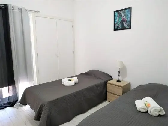 Apart Daire, 4 Yatak Odası, Balkon, Denize Bakan