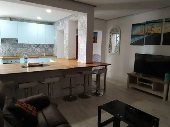 Apart Daire, 4 Yatak Odası, Balkon, Denize Bakan
