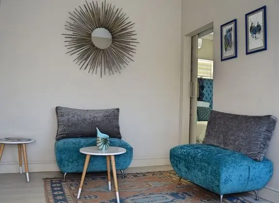 Merlot - Balcony Suite