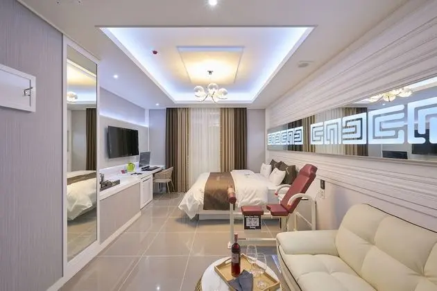 Standard Oda (1, Drive-in)