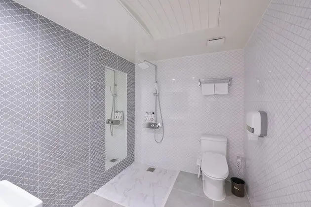 Standard Oda (1, Drive-in)