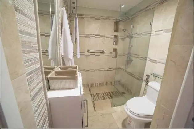 Apart Daire, 1 Büyük (Queen) Boy Yatak ve Çekyat (1 Bathroom - C1-B)
