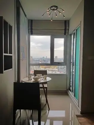 One Bedroom Apartment