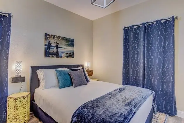 Ev (1 Bedroom)