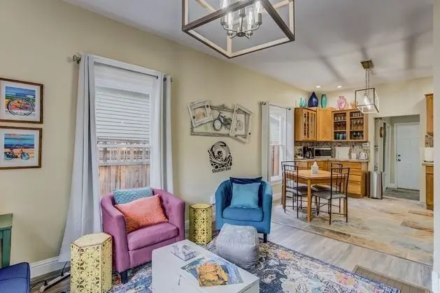 Ev (1 Bedroom)