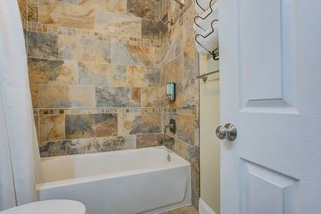 Ev (1 Bedroom)