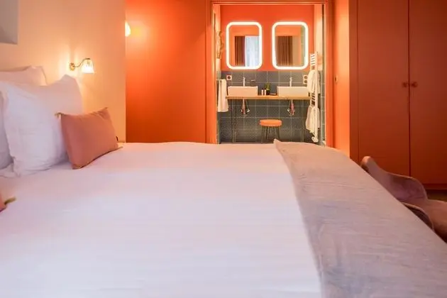 Deluxe Tek Büyük veya İki Ayrı Yataklı Oda