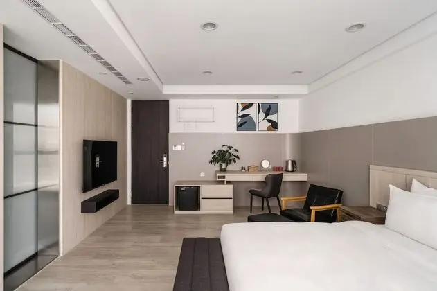 Deluxe Tek Büyük Yataklı Oda