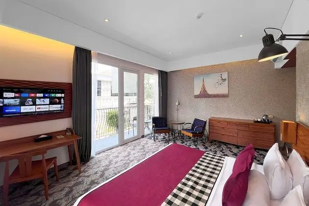 Executive Oda, 1 Büyük (Queen) Boy Yatak, Şehir Manzaralı