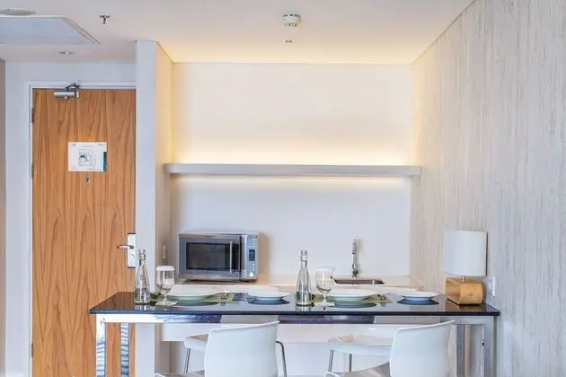 THE 1O1 Suite