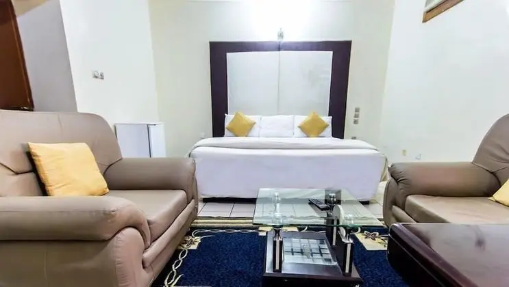 Diplomatic Room, 1 King Bed