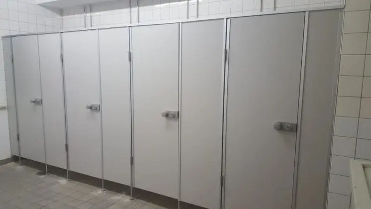 Basic Tek Büyük Yataklı Oda, Ortak Banyo