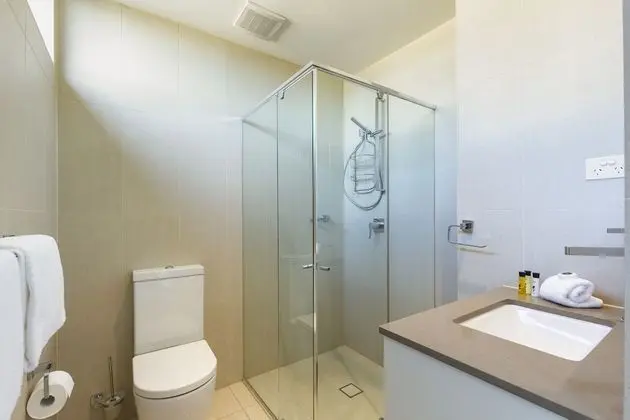 Superior Apart Daire, 2 Yatak Odası, Balkon, Liman Manzaralı