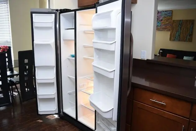 Luxury Apart Daire, 2 Yatak Odası, 2 Banyolu, Avlu Manzaralı