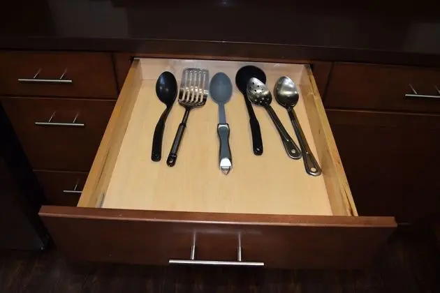 Luxury Apart Daire, 2 Yatak Odası, 2 Banyolu, Avlu Manzaralı