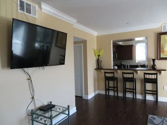 Luxury Apart Daire, 2 Yatak Odası, 2 Banyolu, Avlu Manzaralı