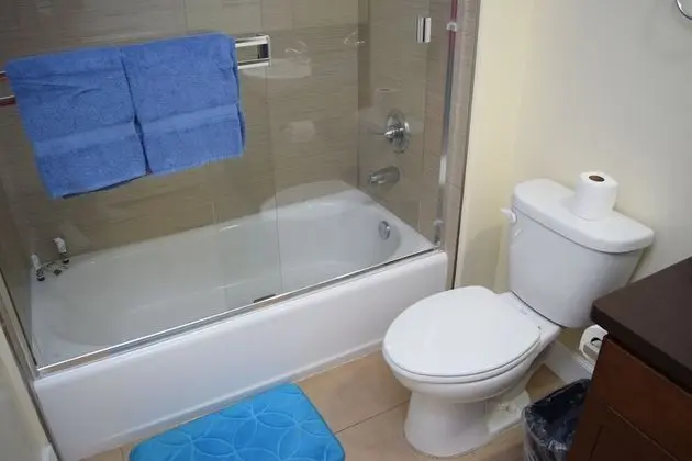 Luxury Apart Daire, 2 Yatak Odası, 2 Banyolu, Avlu Manzaralı