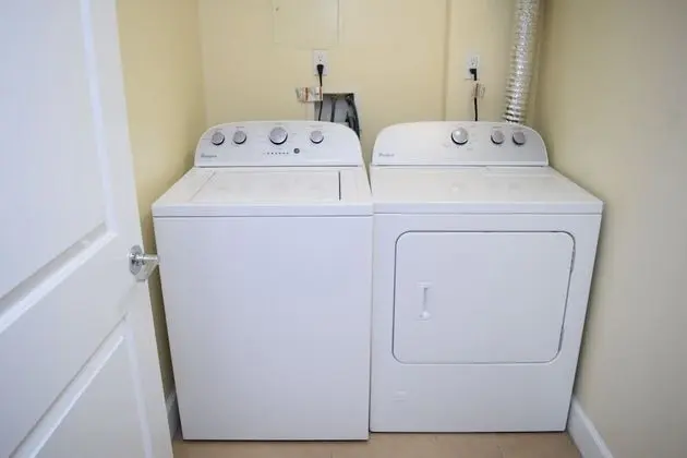 Luxury Apart Daire, 2 Yatak Odası, 2 Banyolu, Avlu Manzaralı