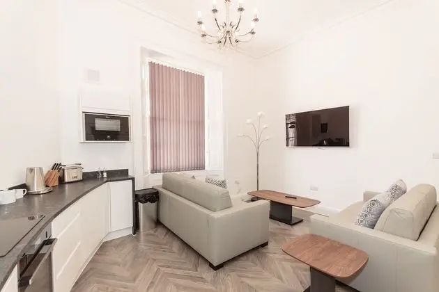 Luxury Apart Daire, Özel Banyo, Şehir Manzaralı (Buckingham)