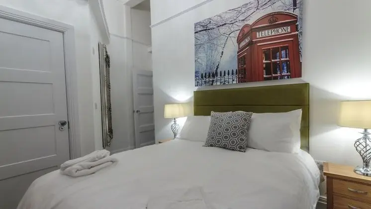 Luxury Apart Daire, Özel Banyo, Şehir Manzaralı (Buckingham)
