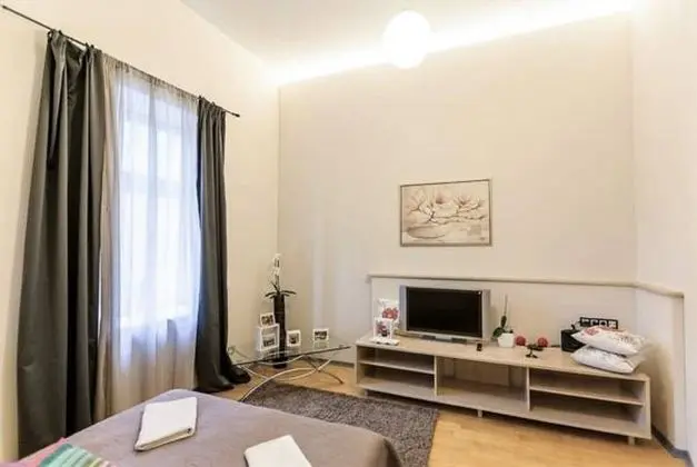 Basic Apart Daire, Birden Çok Yatak, Sigara İçilmez