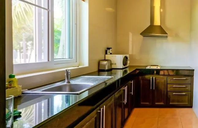 2 Bedrooms Villa