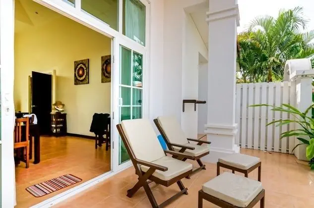 2 Bedrooms Villa