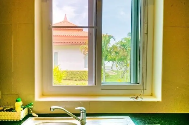 2 Bedrooms Villa
