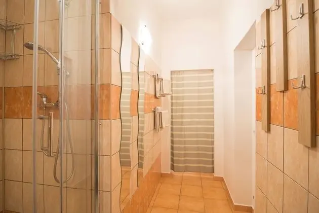 Comfort Apart Daire, 2 Yatak Odası, Bahçeli