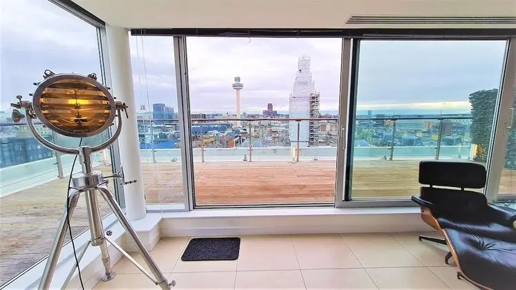 Premium Çatı Katı Süiti (Penthouse)