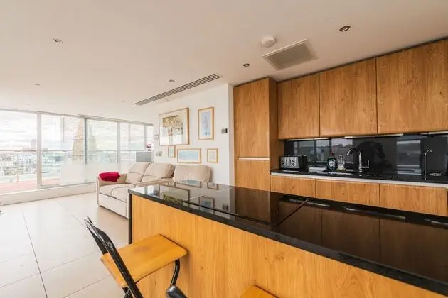 Premium Çatı Katı Süiti (Penthouse)