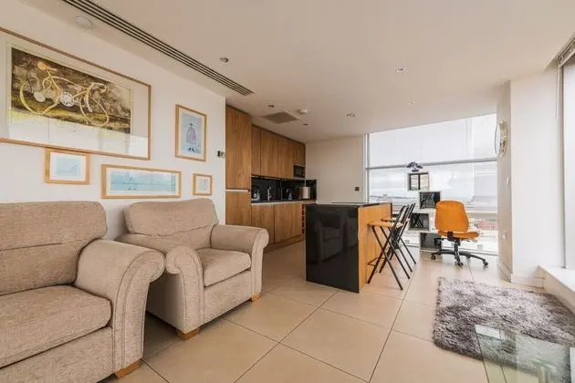 Premium Çatı Katı Süiti (Penthouse)