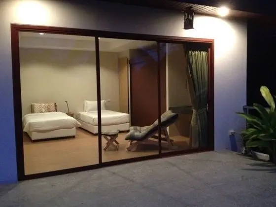 2 Bedrooms