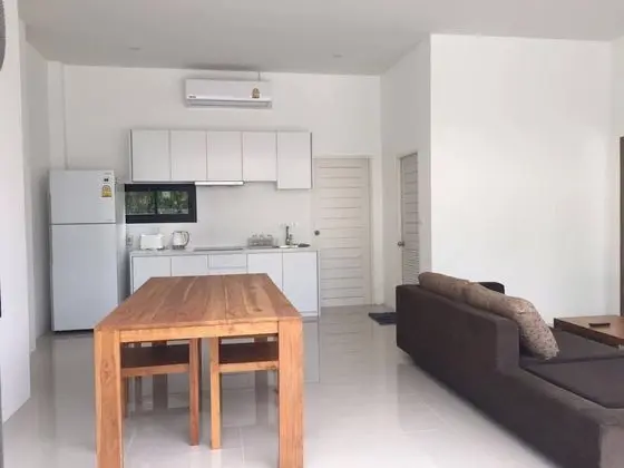 2 Bedrooms