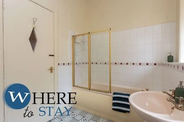 Traditional Apart Daire, Özel Banyo (2 Bedroom Victorian apart)