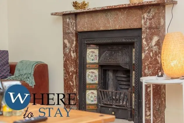 Traditional Apart Daire, Özel Banyo (2 Bedroom Victorian apart)