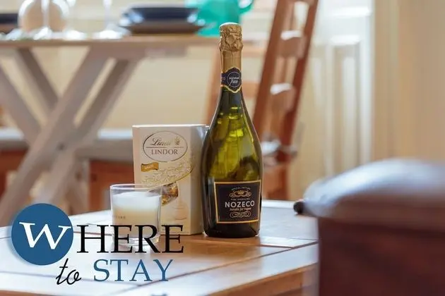 Traditional Apart Daire, Özel Banyo (2 Bedroom Victorian apart)