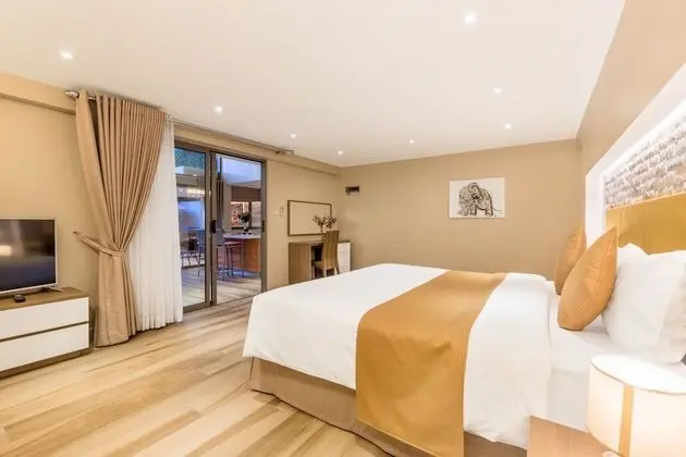 Deluxe Villa, 2 Yatak Odası, Havuz Manzaralı, Plaj Kenarı
